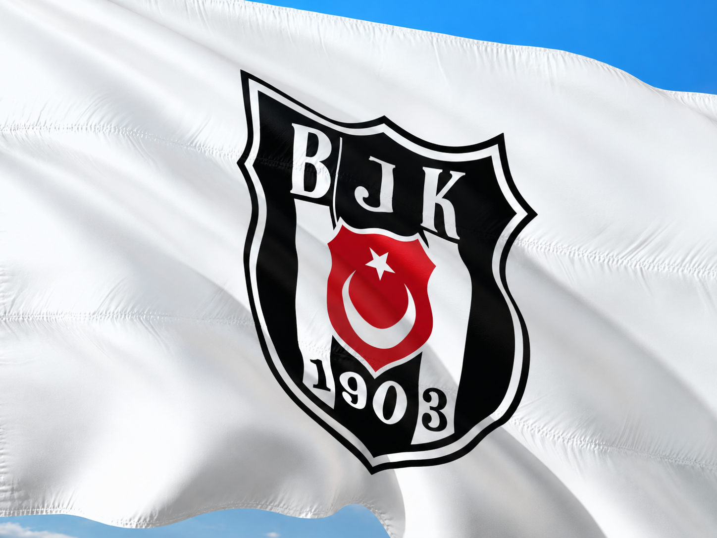 Besiktas v Kocaelispor, Matchday with a Local Fan